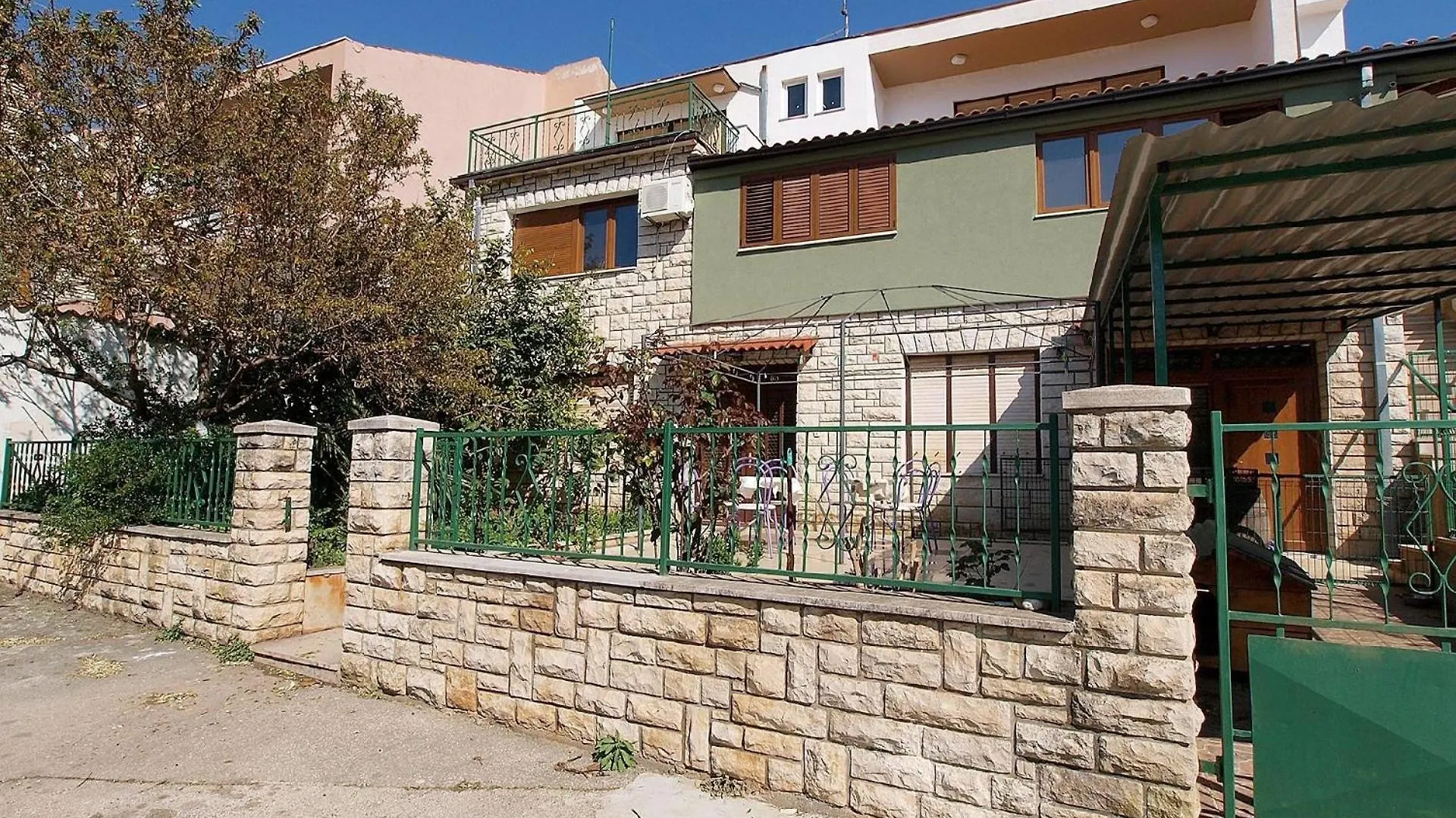 Apartment Ferienwohnung Fuer 4 Personen Ca 68 Qm In Pula, Istrien Istrische Riviera